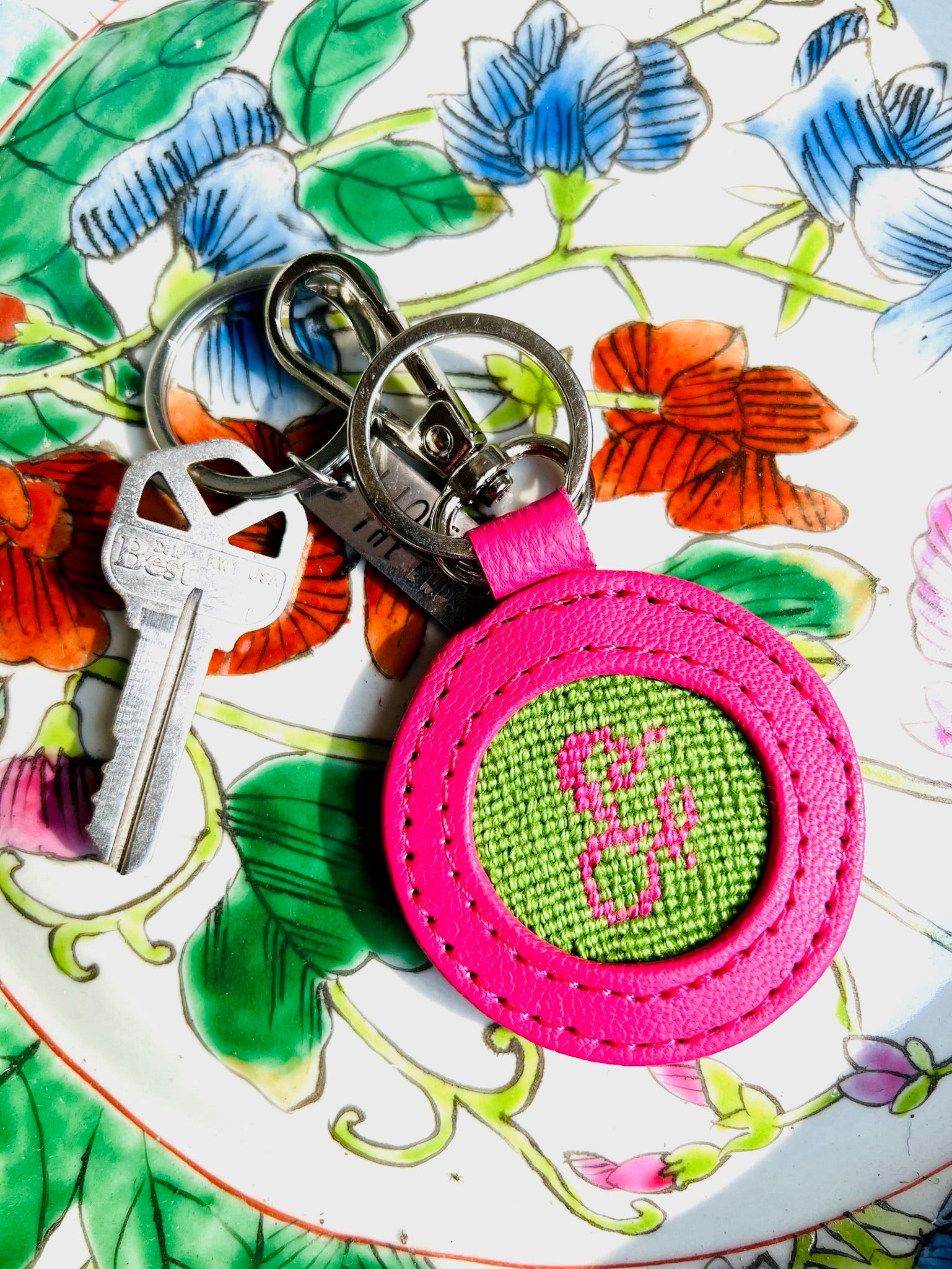 Single Letter Hot Pink Key Fob/Bag Tag Kit - KC Needlepoint