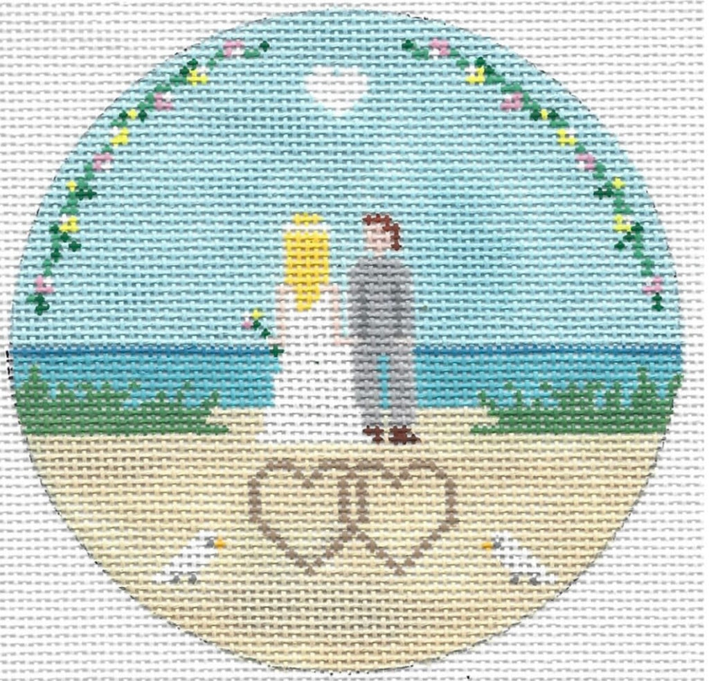 Bride and Groom Round Canvas