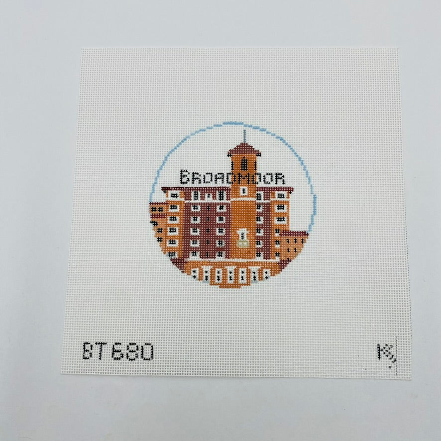 Broadmoor Resort Travel Round Canvas