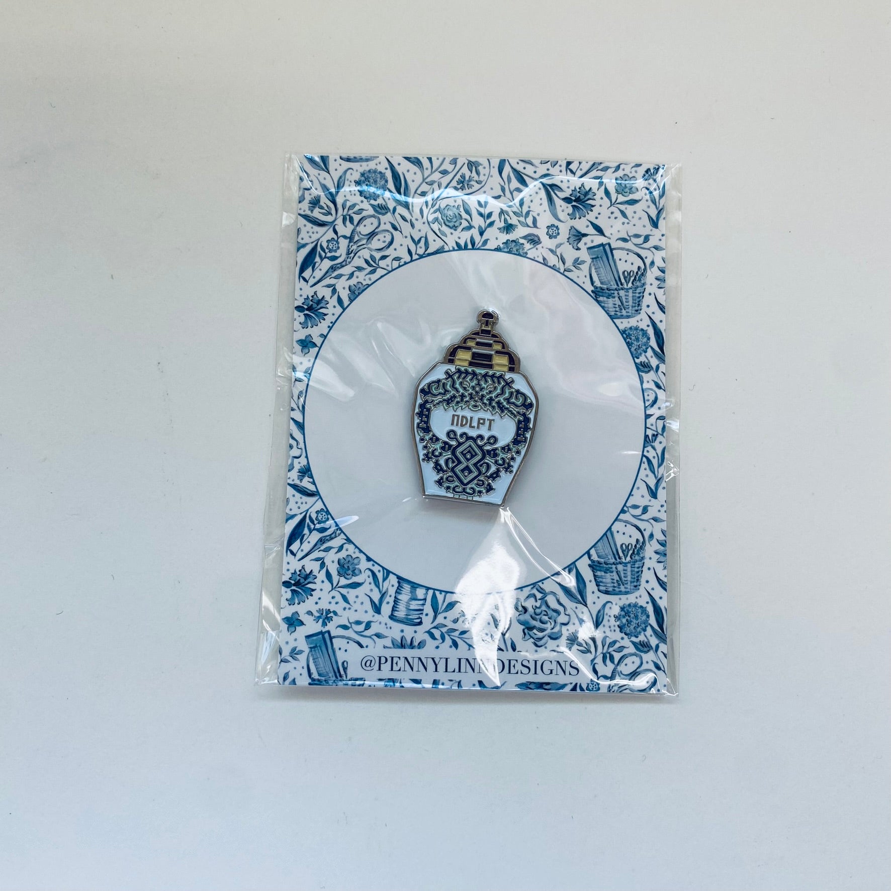 NDLPT Delft Jar Needle Minder - KC Needlepoint